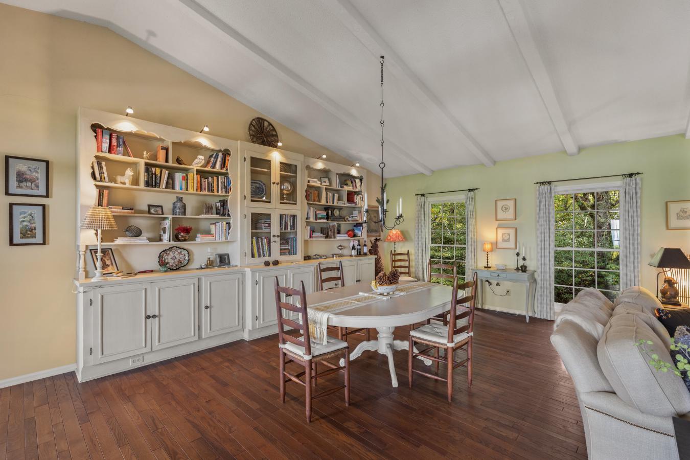 Highlands, Macon, 28741, United States, 5 Bedrooms Bedrooms, ,5 BathroomsBathrooms,Residential,For Sale,1959841