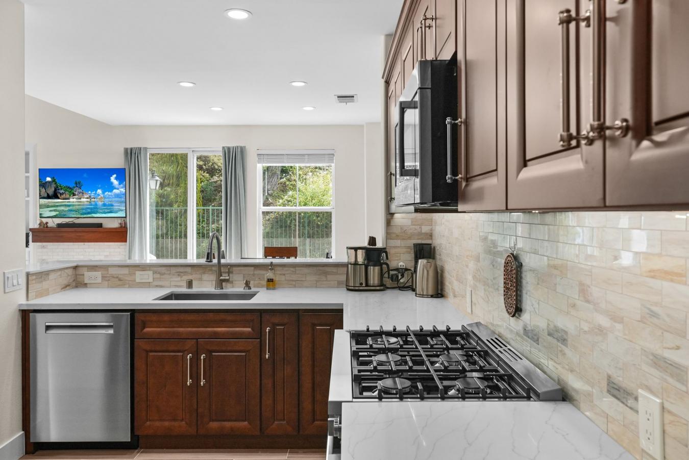 Simi Valley, Ventura, 93065, United States, 3 Bedrooms Bedrooms, ,2 BathroomsBathrooms,Residential,For Sale,1959842