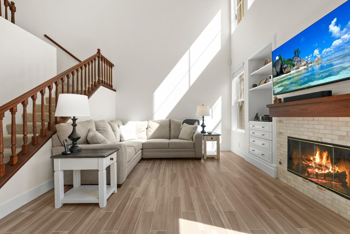 Simi Valley, Ventura, 93065, United States, 3 Bedrooms Bedrooms, ,2 BathroomsBathrooms,Residential,For Sale,1959842