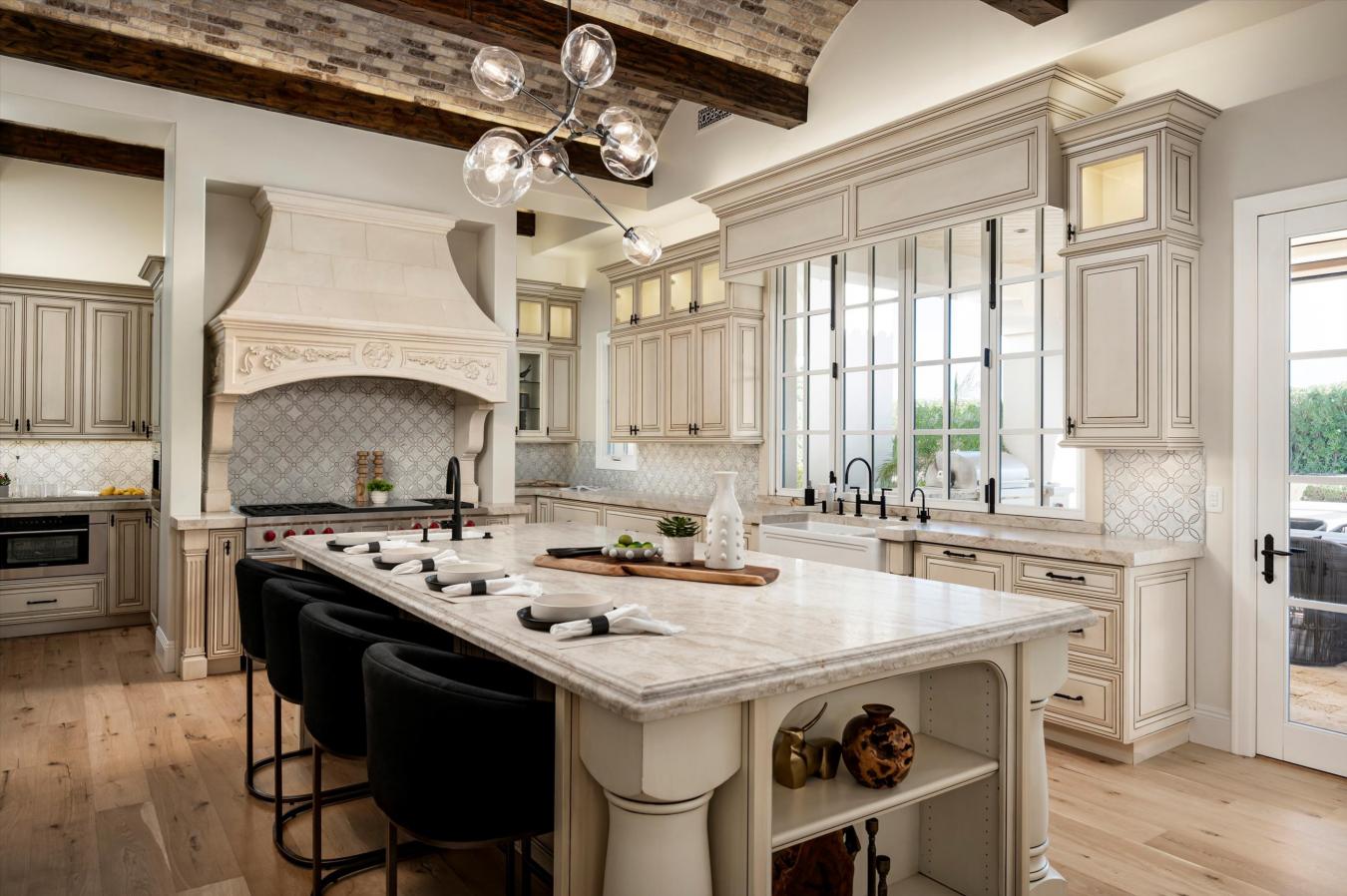 Paradise Valley, Maricopa, 85253, United States, 4 Bedrooms Bedrooms, ,6 BathroomsBathrooms,Residential,For Sale,1959839