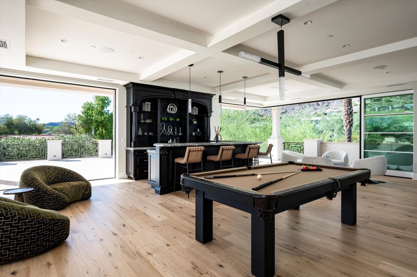 Paradise Valley, Maricopa, 85253, United States, 4 Bedrooms Bedrooms, ,6 BathroomsBathrooms,Residential,For Sale,1959839