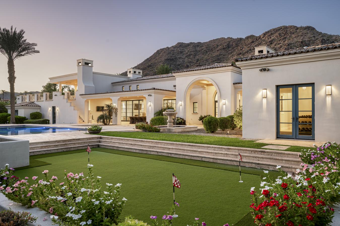 Paradise Valley, Maricopa, 85253, United States, 4 Bedrooms Bedrooms, ,6 BathroomsBathrooms,Residential,For Sale,1959839