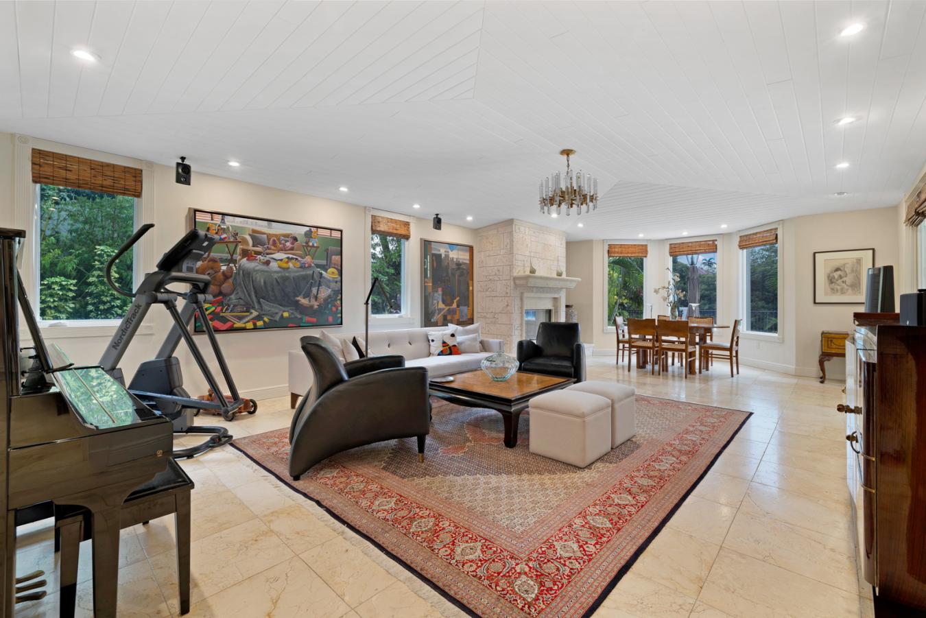 Coral Gables, Florida, 33143, United States, 6 Bedrooms Bedrooms, ,6 BathroomsBathrooms,Residential,For Sale,1959835