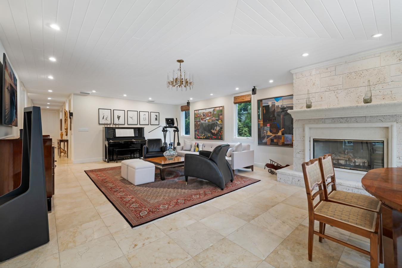 Coral Gables, Florida, 33143, United States, 6 Bedrooms Bedrooms, ,6 BathroomsBathrooms,Residential,For Sale,1959835