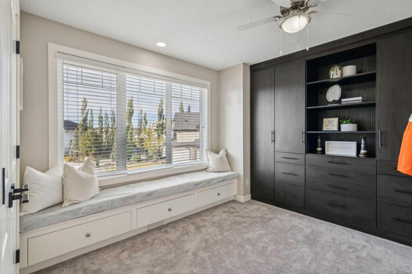 Rural Rocky View County, Rocky View County, T4C 0A8, Canada, 5 Bedrooms Bedrooms, ,4 BathroomsBathrooms,Residential,For Sale,1959836