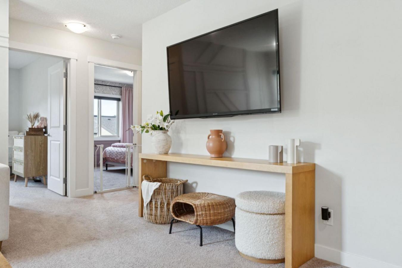 Cochrane, Rocky View County, T4C 0Z2, Canada, 3 Bedrooms Bedrooms, ,2 BathroomsBathrooms,Residential,For Sale,1959837