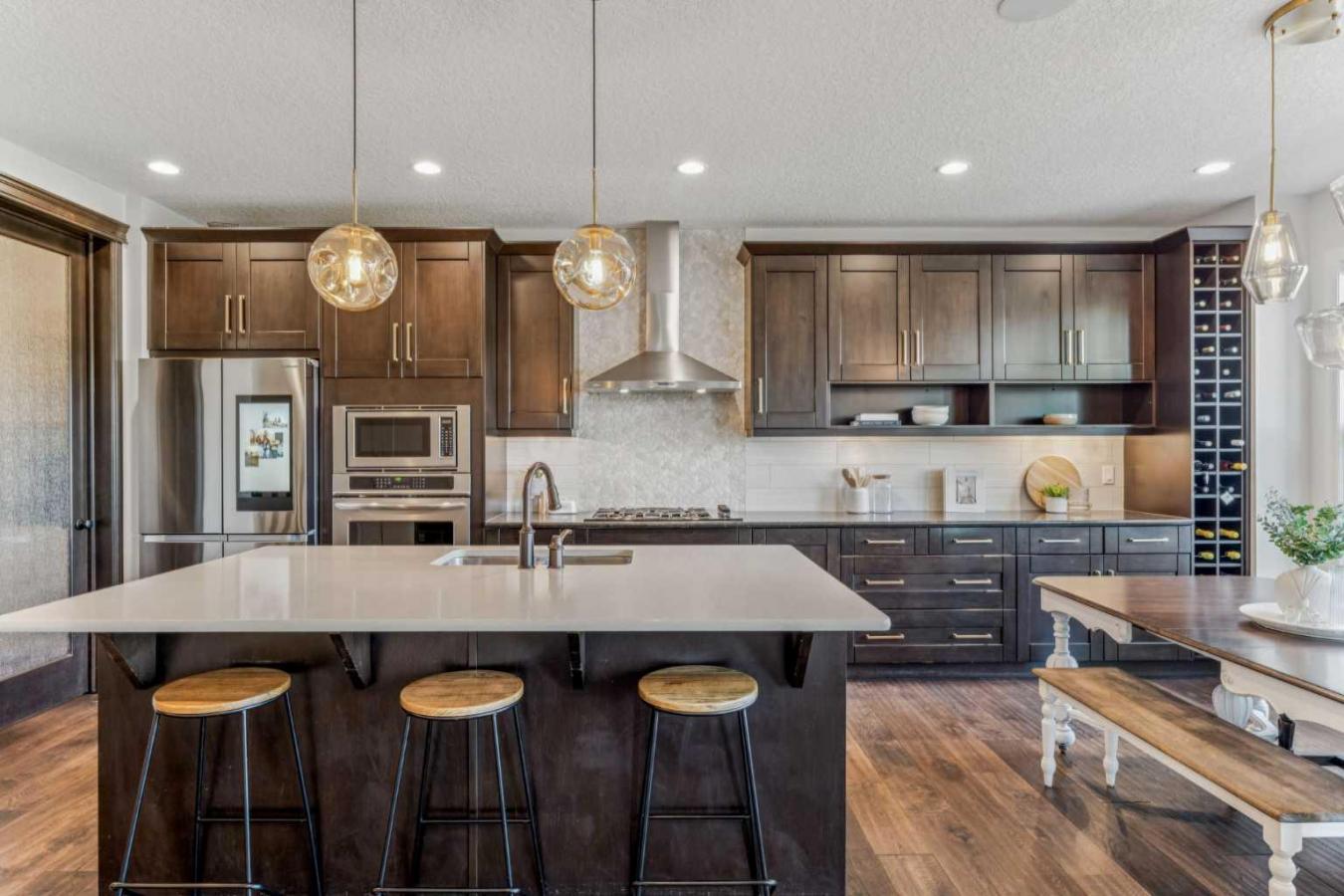 Cochrane, Rocky View County, T4C 0Y7, Canada, 4 Bedrooms Bedrooms, ,3 BathroomsBathrooms,Residential,For Sale,1959833