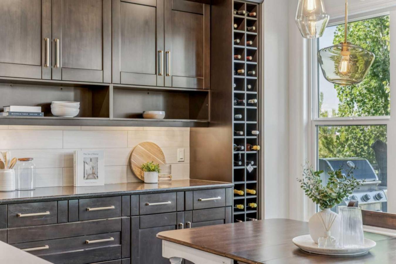 Cochrane, Rocky View County, T4C 0Y7, Canada, 4 Bedrooms Bedrooms, ,3 BathroomsBathrooms,Residential,For Sale,1959833