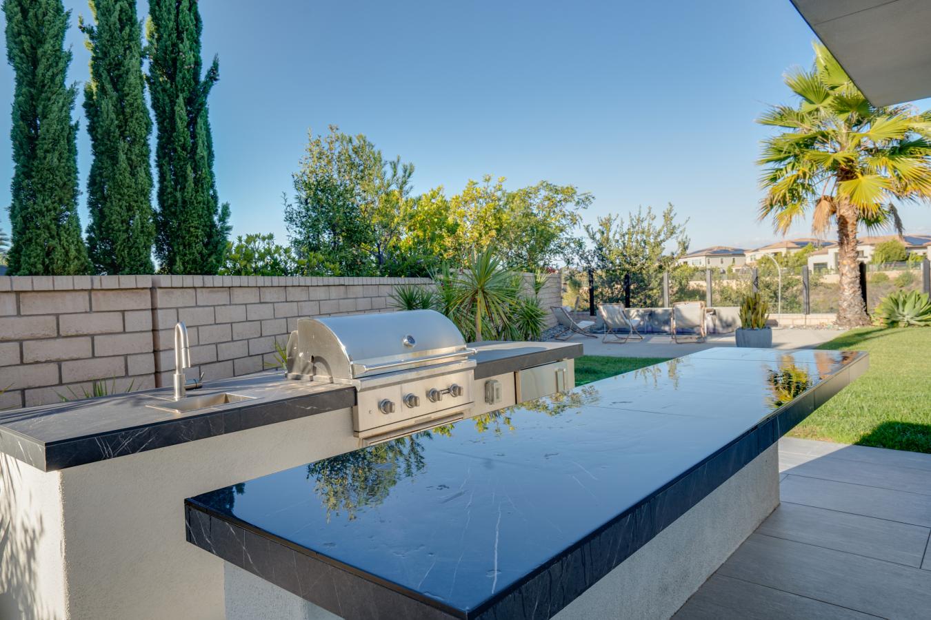 San Diego, California, 92130, United States, 6 Bedrooms Bedrooms, ,6 BathroomsBathrooms,Residential,For Sale,1959831