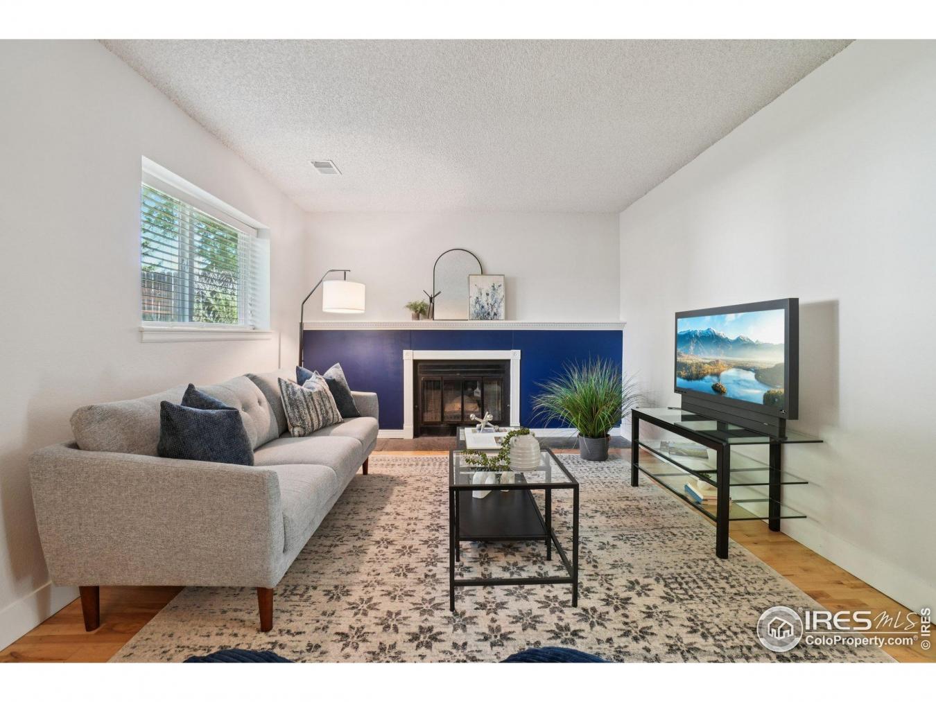 Louisville, Boulder, 80027, United States, 3 Bedrooms Bedrooms, ,2 BathroomsBathrooms,Residential,For Sale,1959832