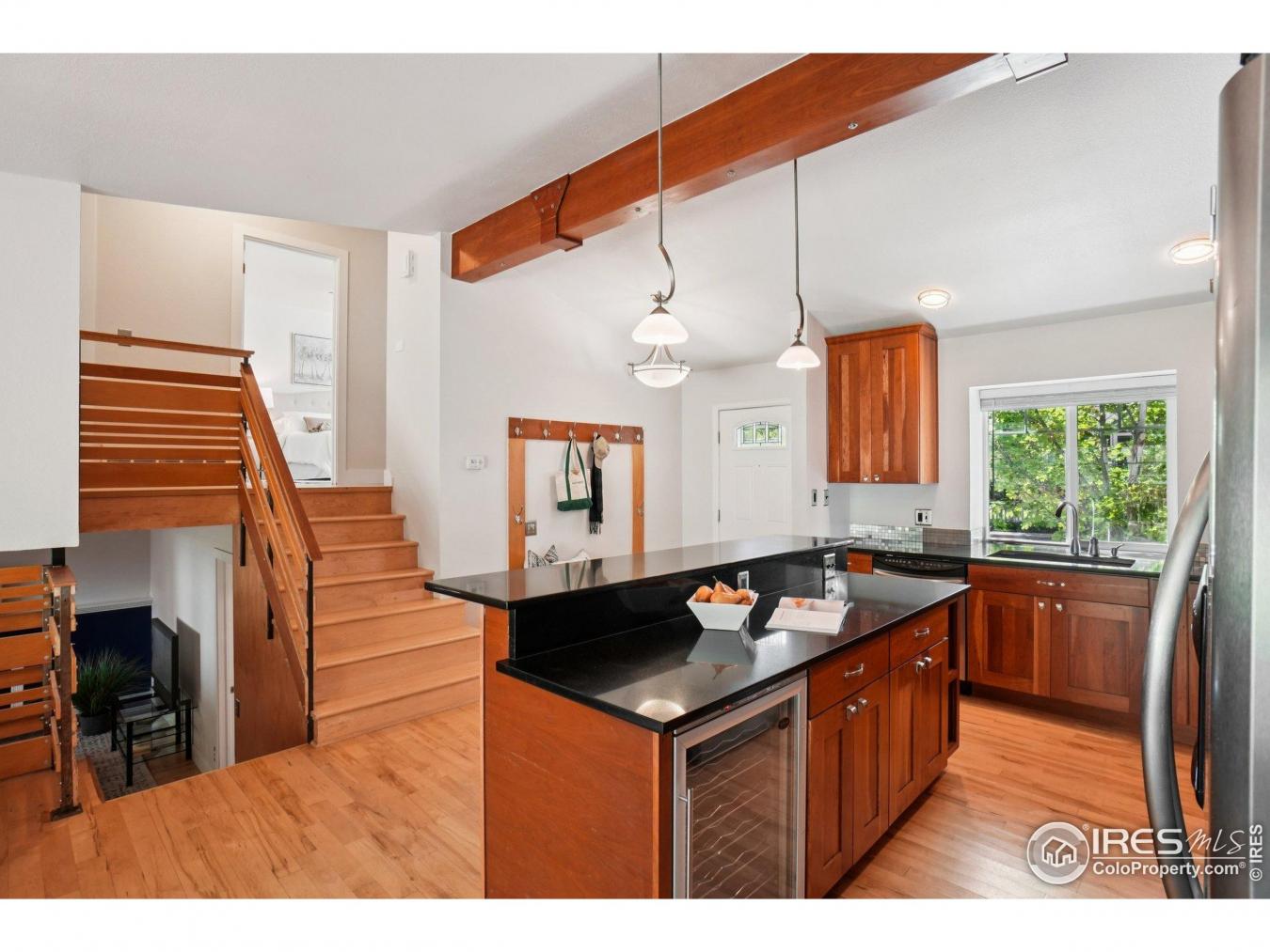 Louisville, Boulder, 80027, United States, 3 Bedrooms Bedrooms, ,2 BathroomsBathrooms,Residential,For Sale,1959832