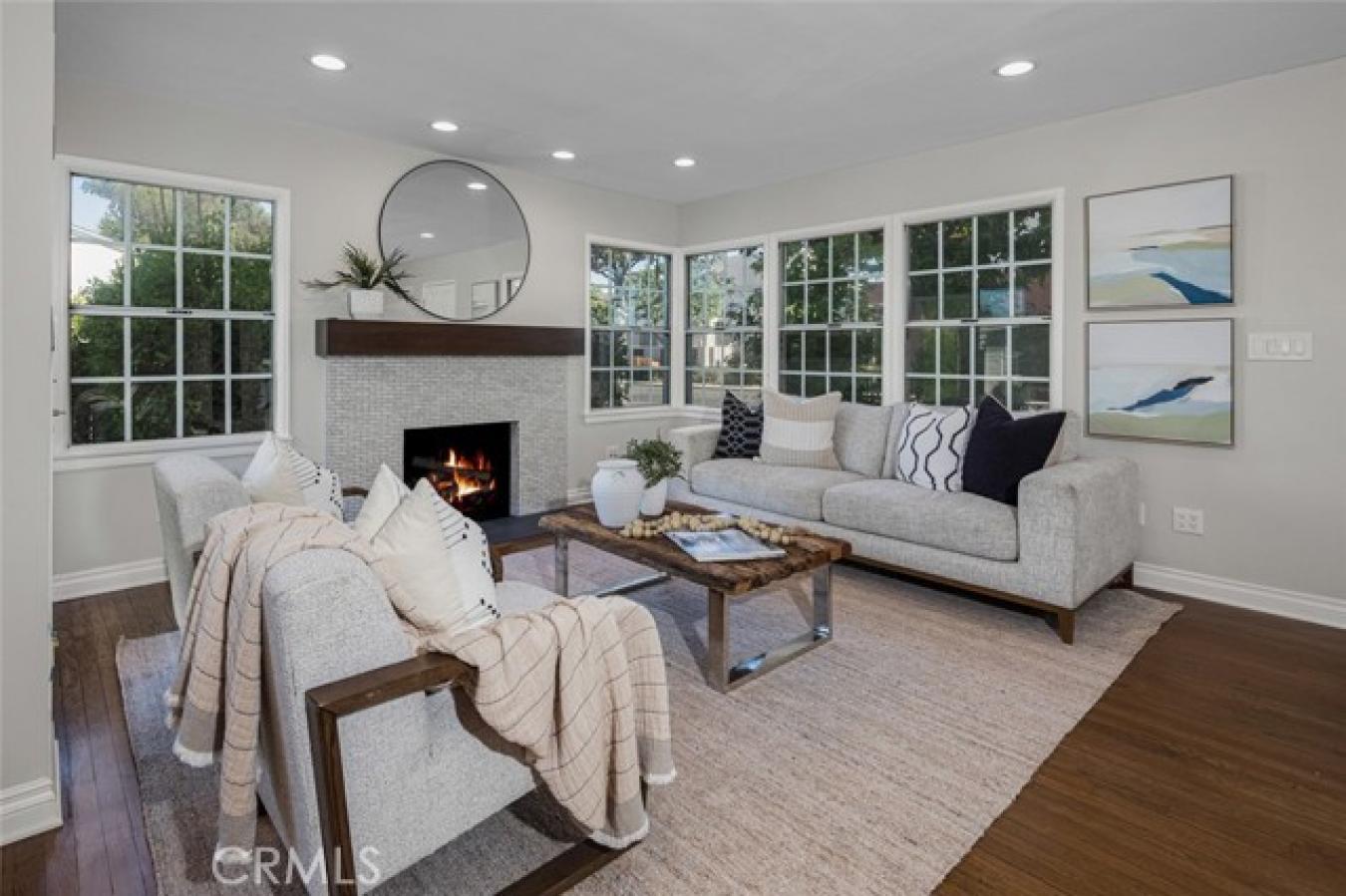 Long Beach, Los Angeles, 90808, United States, 2 Bedrooms Bedrooms, ,2 BathroomsBathrooms,Residential,For Sale,1959830