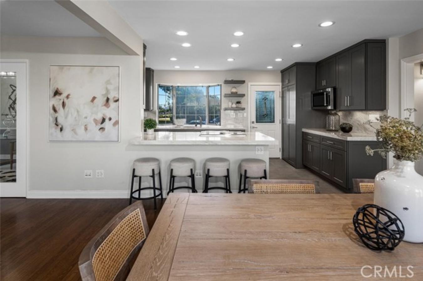 Long Beach, Los Angeles, 90808, United States, 2 Bedrooms Bedrooms, ,2 BathroomsBathrooms,Residential,For Sale,1959830