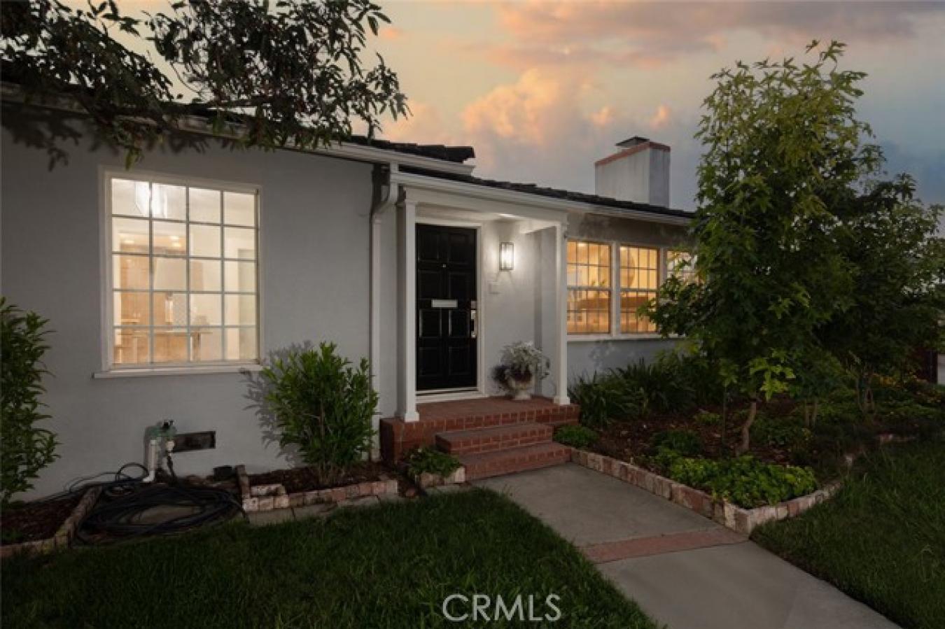 Long Beach, Los Angeles, 90808, United States, 2 Bedrooms Bedrooms, ,2 BathroomsBathrooms,Residential,For Sale,1959830