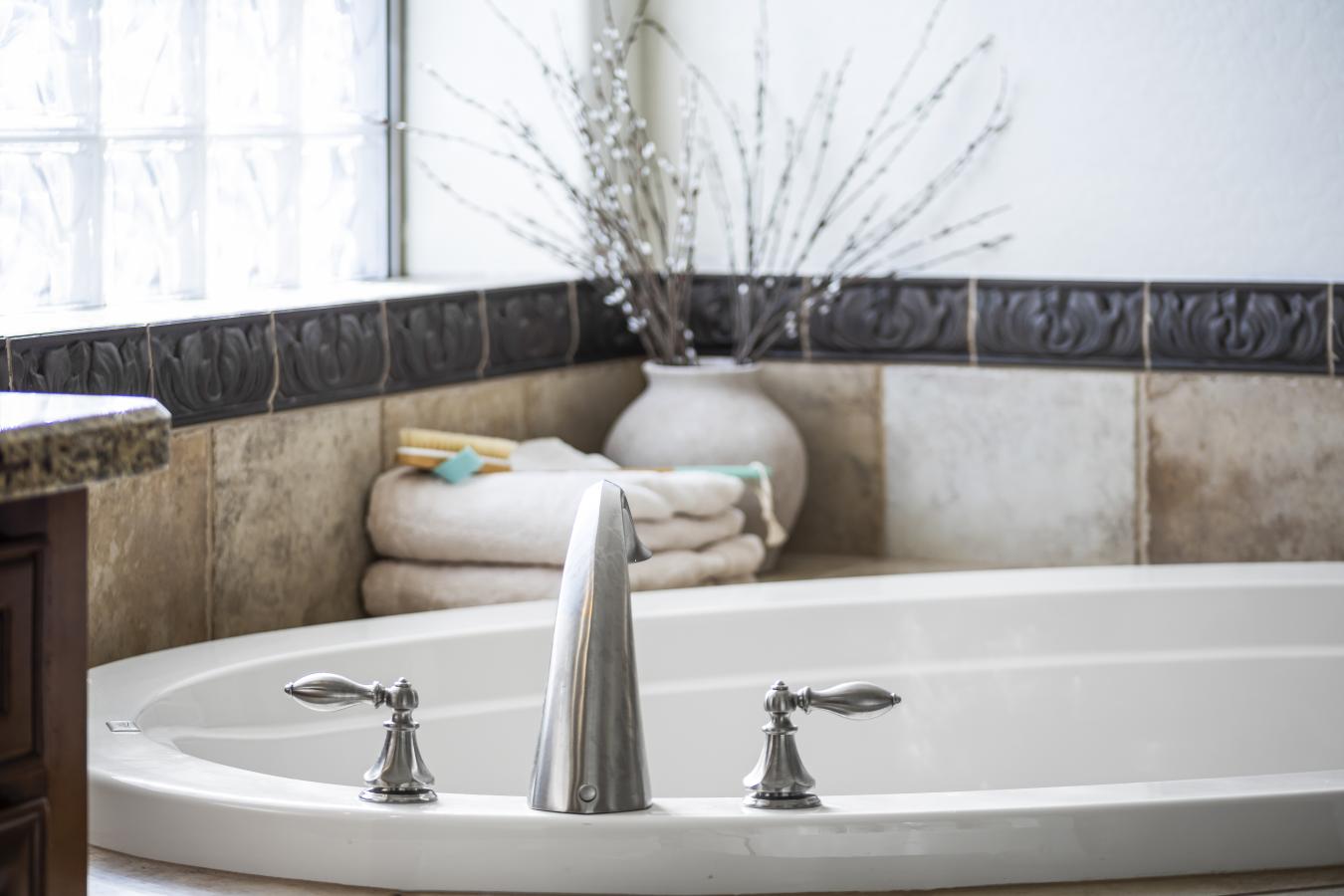 Goodyear, Maricopa, 85395, United States, 4 Bedrooms Bedrooms, ,1 BathroomBathrooms,Residential,For Sale,1960327