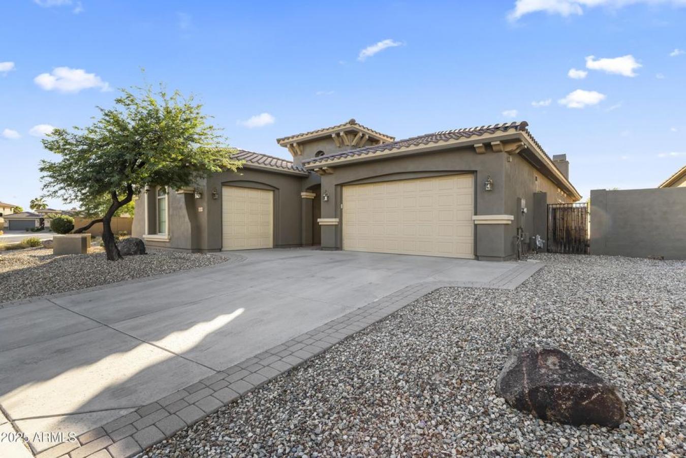 Goodyear, Maricopa, 85395, United States, 4 Bedrooms Bedrooms, ,1 BathroomBathrooms,Residential,For Sale,1960327