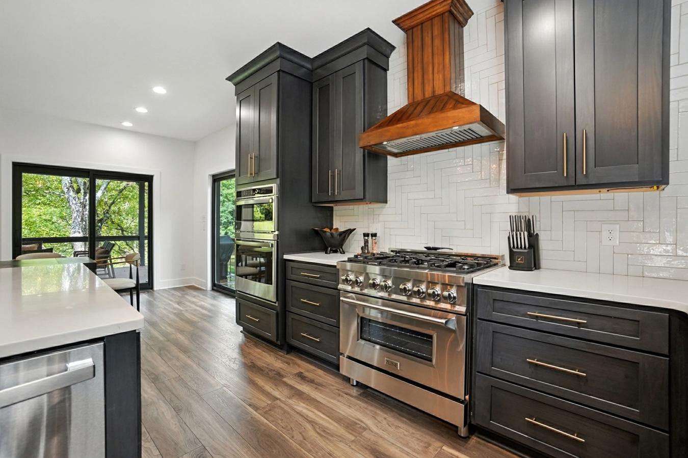 Lansing, North Carolina, 28643, United States, 3 Bedrooms Bedrooms, ,4 BathroomsBathrooms,Residential,For Sale,1973505