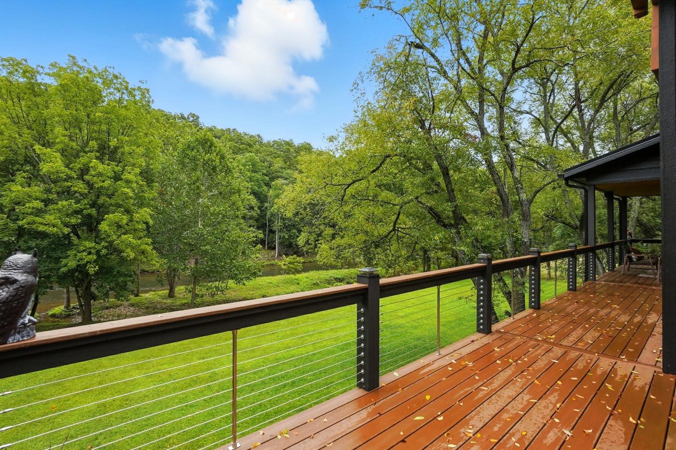 Lansing, North Carolina, 28643, United States, 3 Bedrooms Bedrooms, ,4 BathroomsBathrooms,Residential,For Sale,1973505