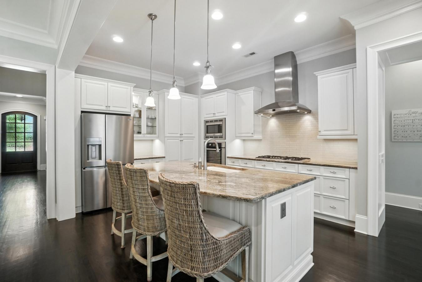 Cornelius, Mecklenburg, 28031, United States, 4 Bedrooms Bedrooms, ,4 BathroomsBathrooms,Residential,For Sale,1969823