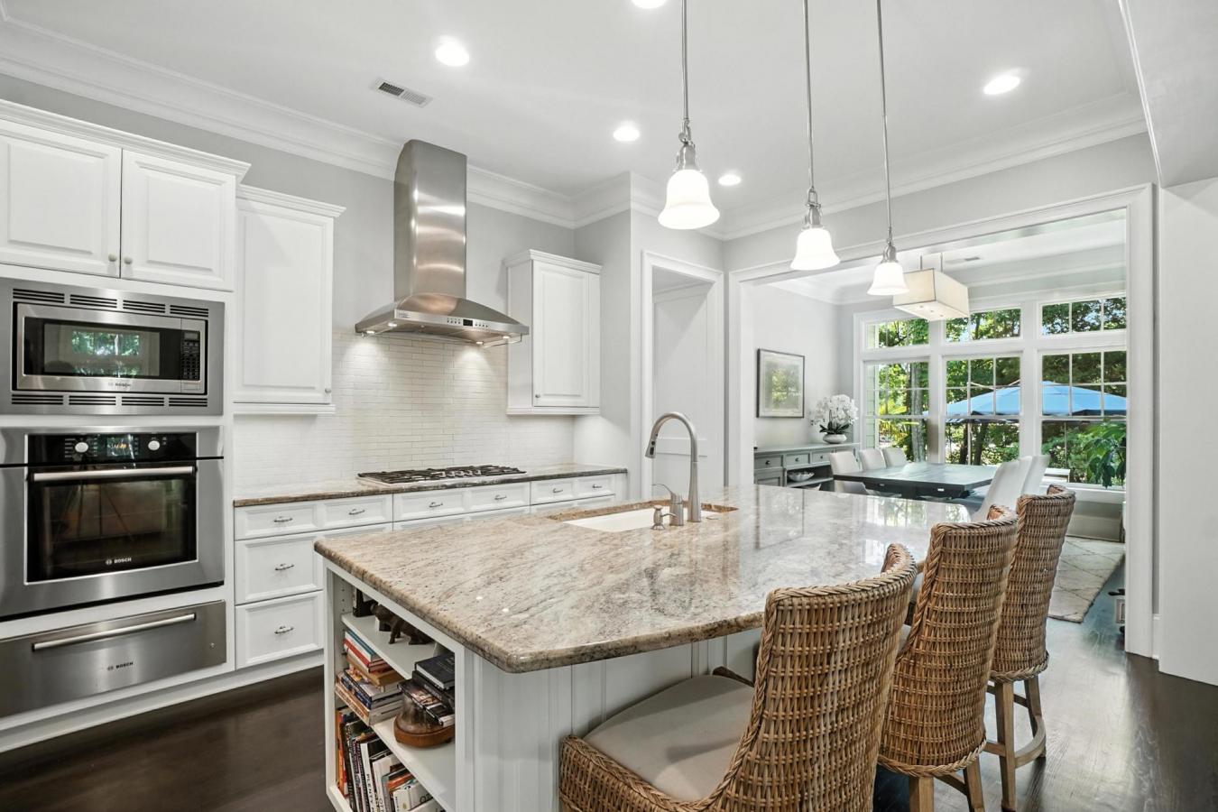 Cornelius, Mecklenburg, 28031, United States, 4 Bedrooms Bedrooms, ,4 BathroomsBathrooms,Residential,For Sale,1969823