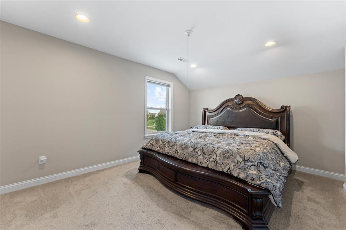 Mason, Ohio, 45040, United States, 4 Bedrooms Bedrooms, ,3 BathroomsBathrooms,Residential,For Sale,1959829