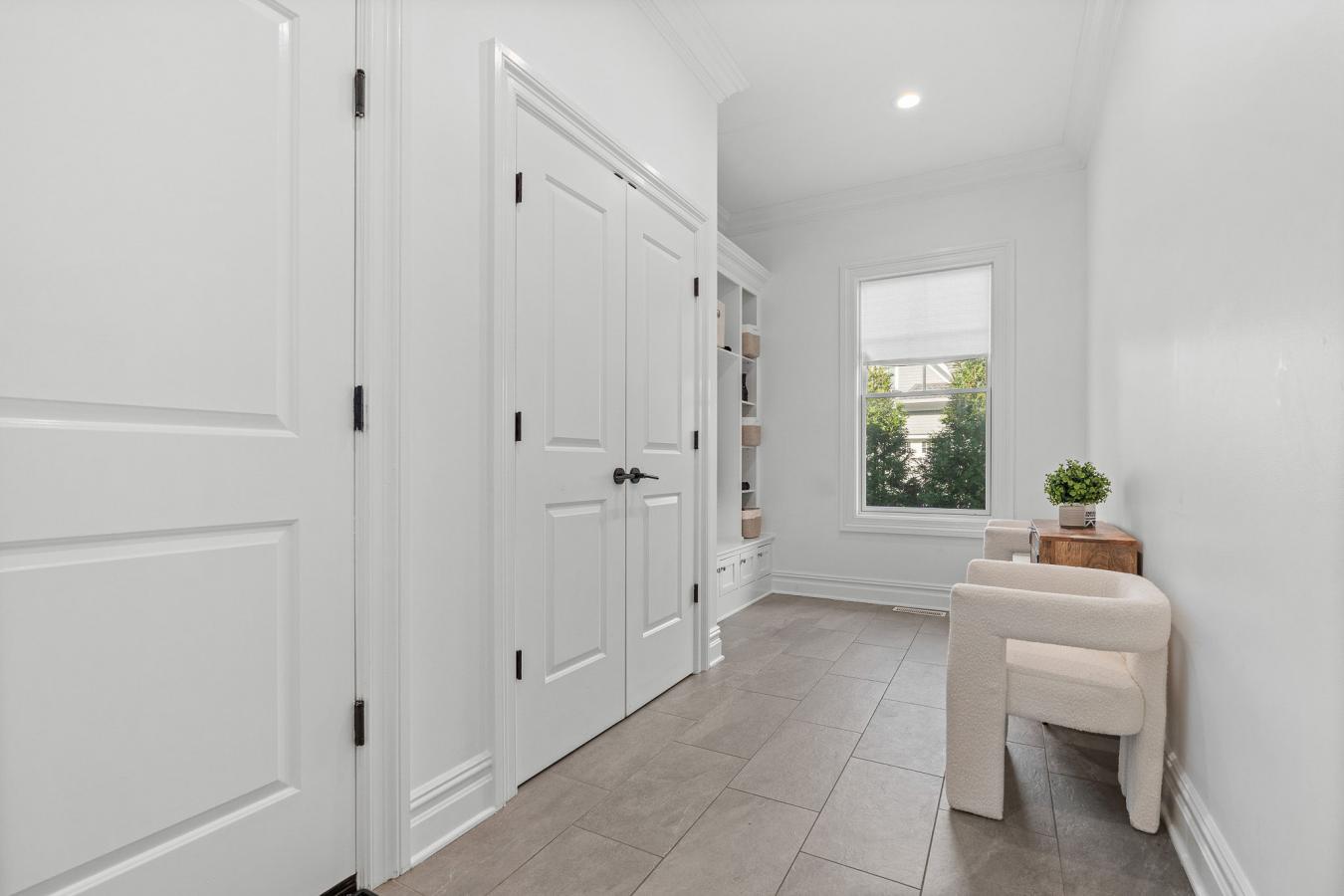 Short Hills, New Jersey, 07078, United States, 6 Bedrooms Bedrooms, ,6 BathroomsBathrooms,Residential,For Sale,1959827