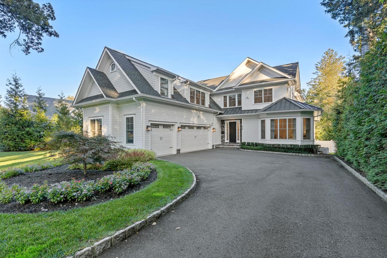 Short Hills, New Jersey, 07078, United States, 6 Bedrooms Bedrooms, ,6 BathroomsBathrooms,Residential,For Sale,1959827 Short Hills, New Jersey, 07078, United States, 6 Bedrooms Bedrooms, ,6 BathroomsBathrooms,Residential,For Sale,1959827