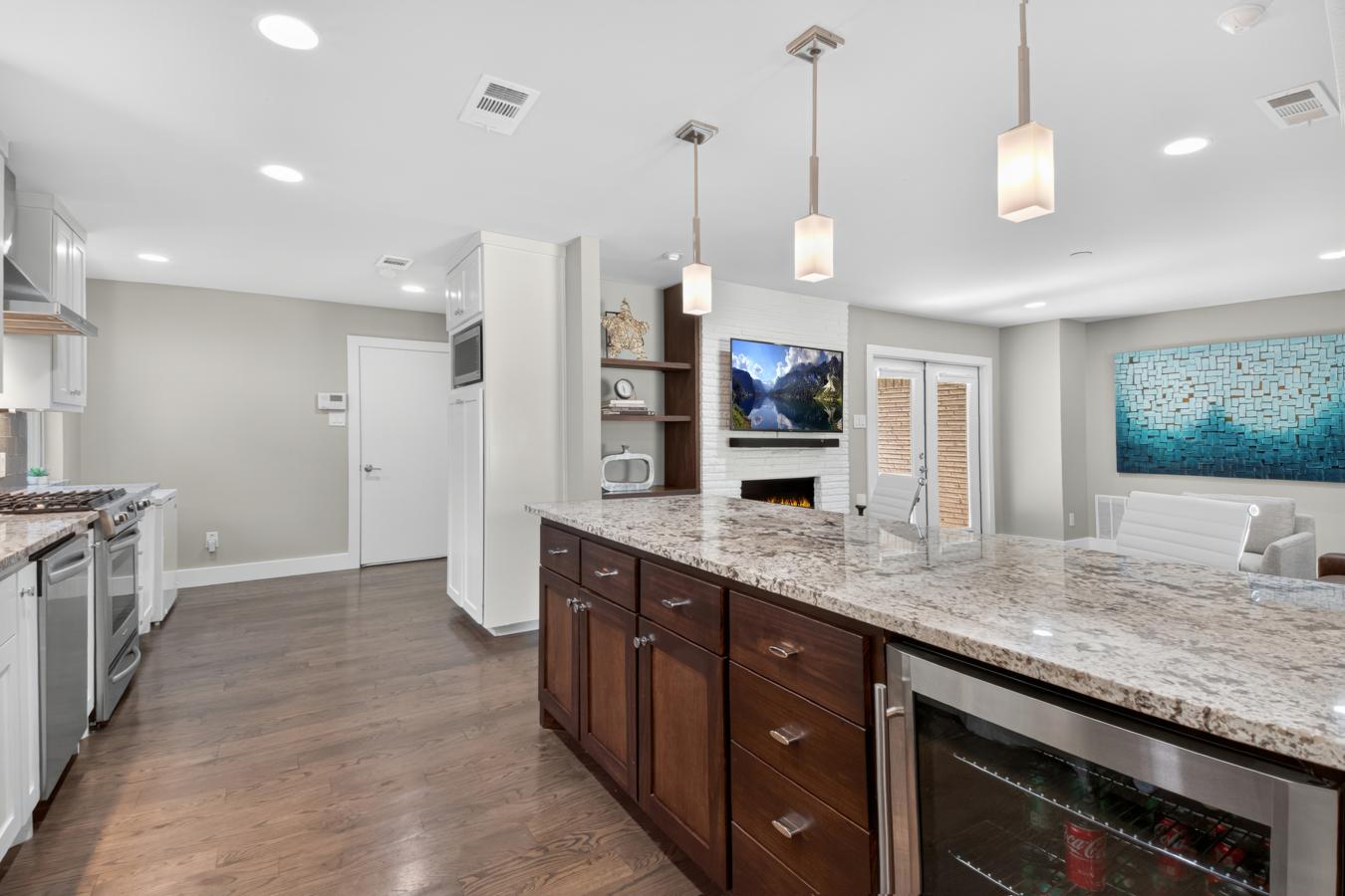 Dallas, Texas, 75231, United States, 4 Bedrooms Bedrooms, ,3 BathroomsBathrooms,Residential,For Sale,1960326