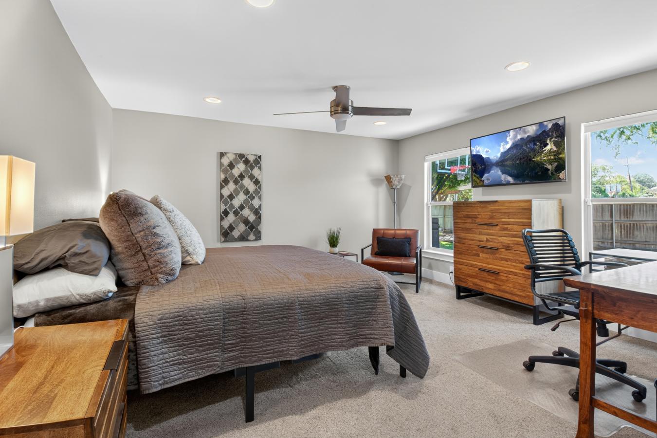 Dallas, Texas, 75231, United States, 4 Bedrooms Bedrooms, ,3 BathroomsBathrooms,Residential,For Sale,1960326