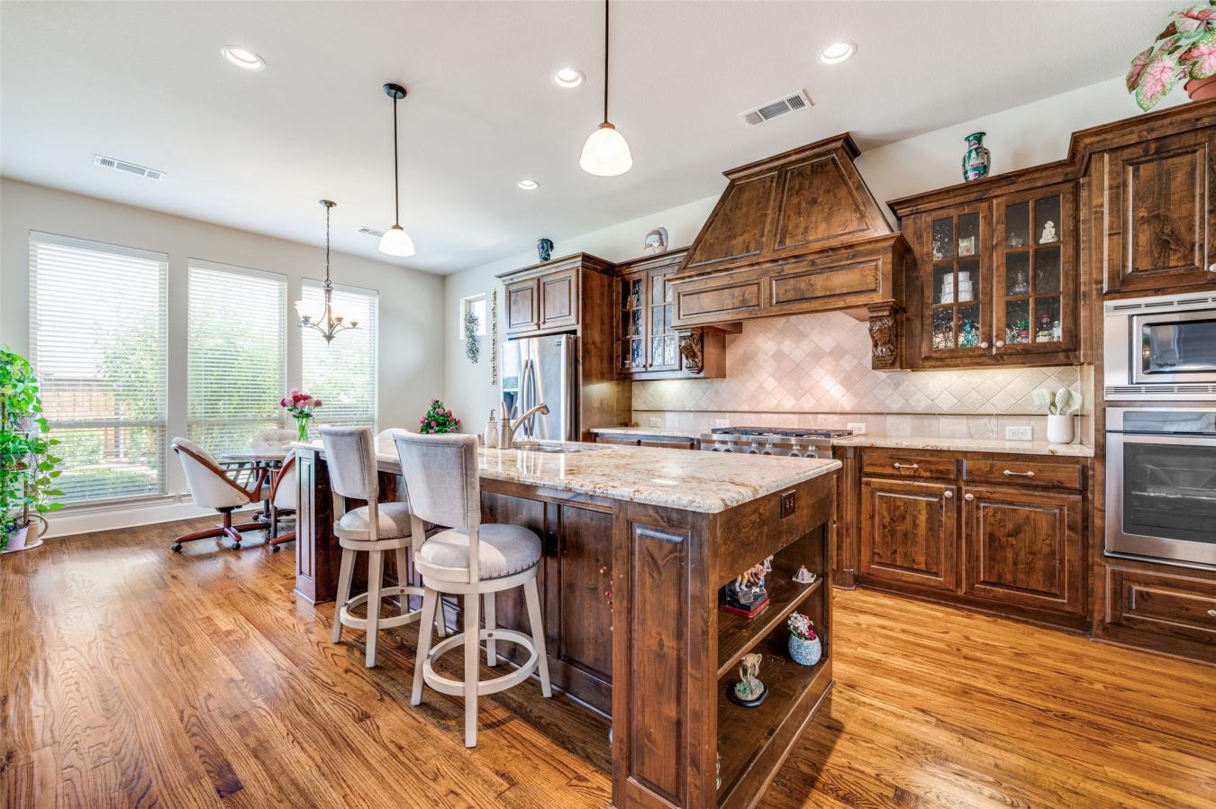 The Colony, Denton, 75056, United States, 3 Bedrooms Bedrooms, ,2 BathroomsBathrooms,Residential,For Sale,1959824