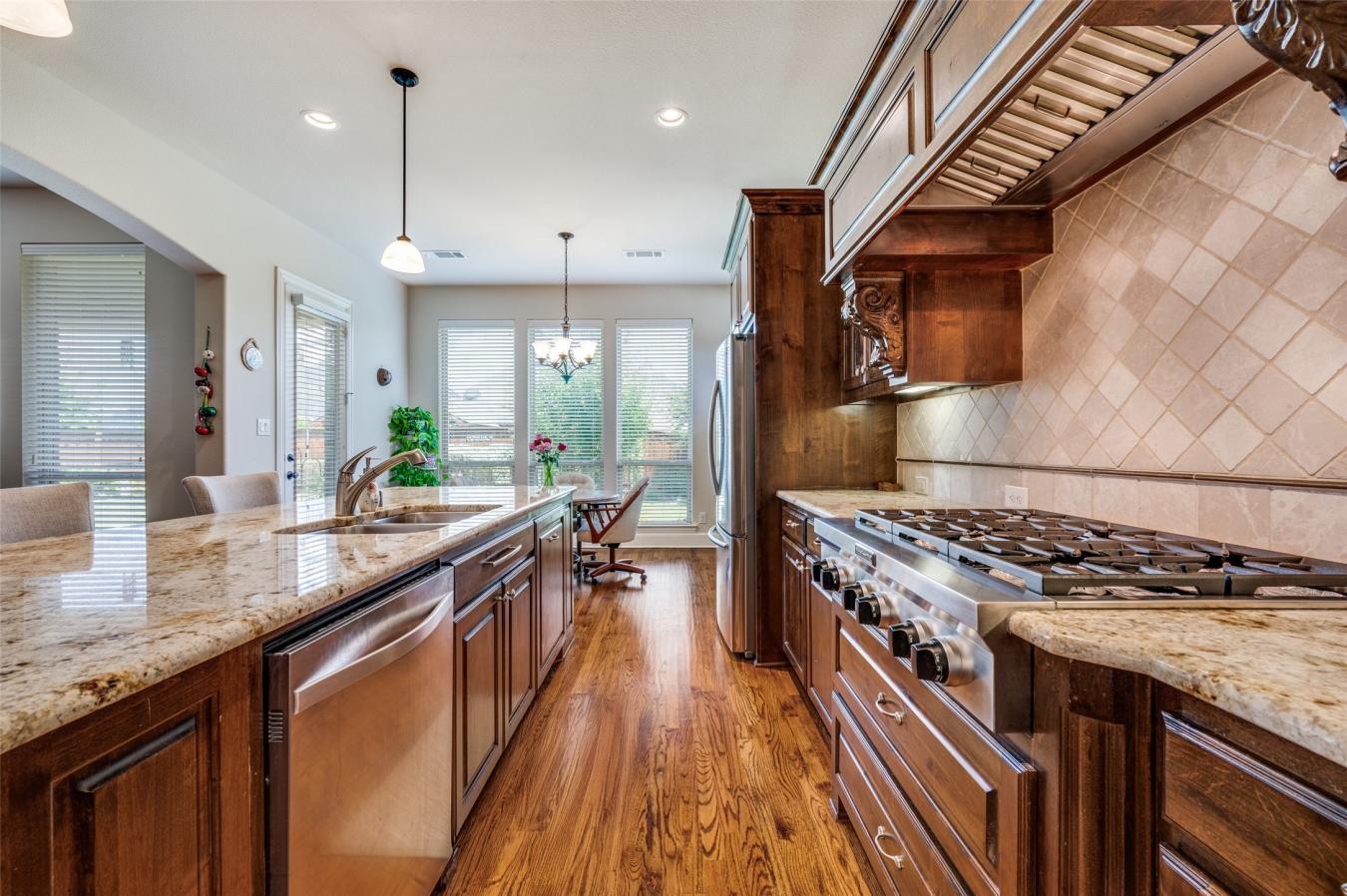 The Colony, Denton, 75056, United States, 3 Bedrooms Bedrooms, ,2 BathroomsBathrooms,Residential,For Sale,1959824