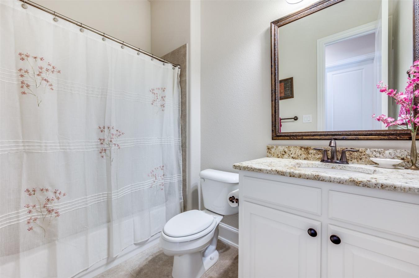 The Colony, Denton, 75056, United States, 3 Bedrooms Bedrooms, ,2 BathroomsBathrooms,Residential,For Sale,1959824