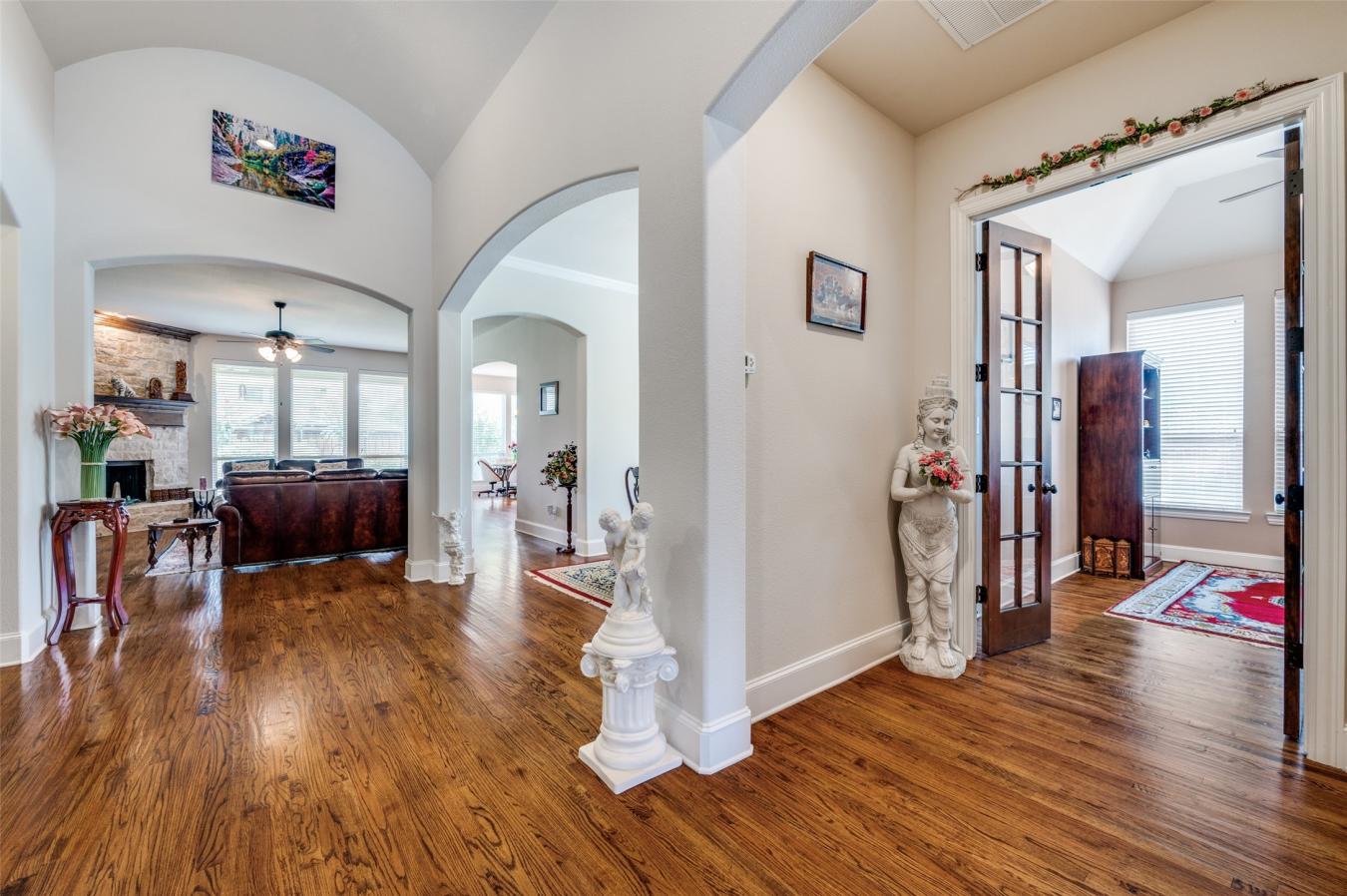 The Colony, Denton, 75056, United States, 3 Bedrooms Bedrooms, ,2 BathroomsBathrooms,Residential,For Sale,1959824