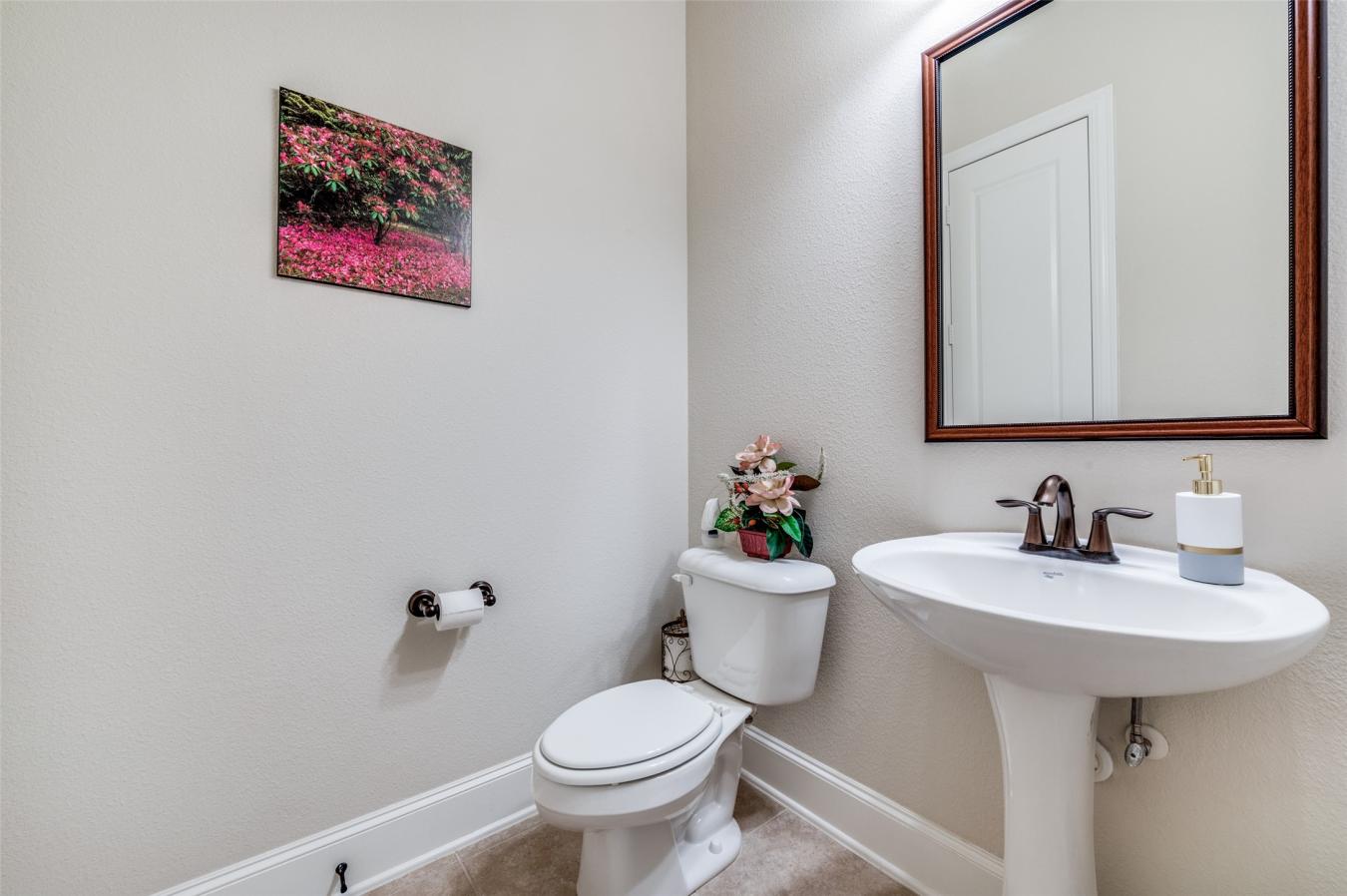 The Colony, Denton, 75056, United States, 3 Bedrooms Bedrooms, ,2 BathroomsBathrooms,Residential,For Sale,1959824