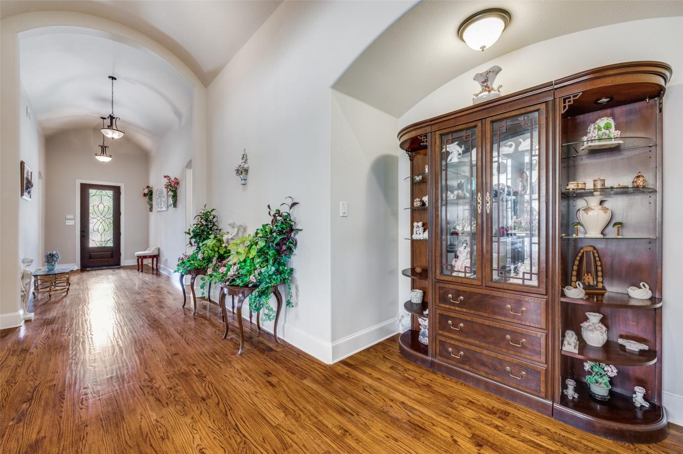 The Colony, Denton, 75056, United States, 3 Bedrooms Bedrooms, ,2 BathroomsBathrooms,Residential,For Sale,1959824