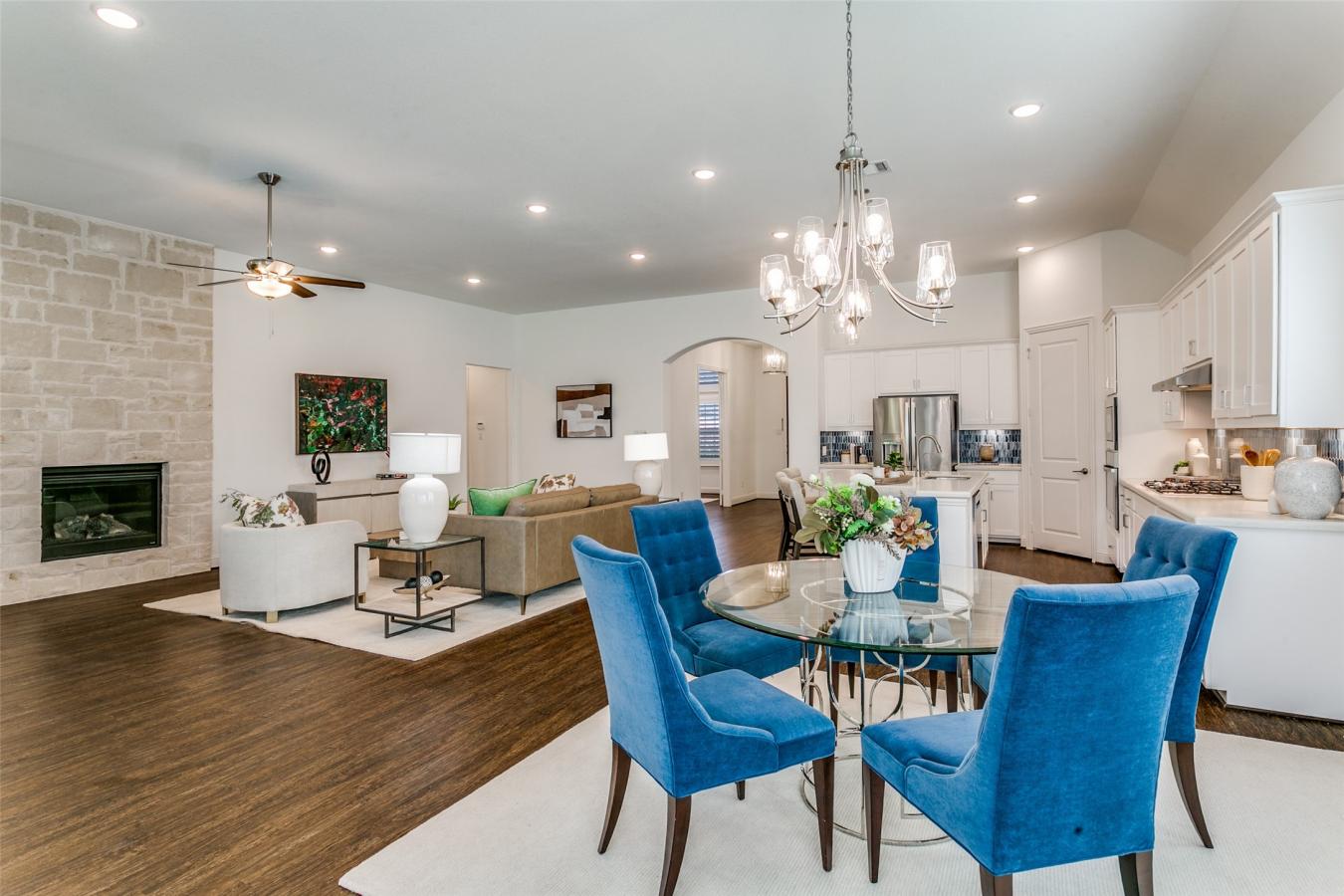 The Colony, Denton, 75056, United States, 3 Bedrooms Bedrooms, ,3 BathroomsBathrooms,Residential,For Sale,1959823