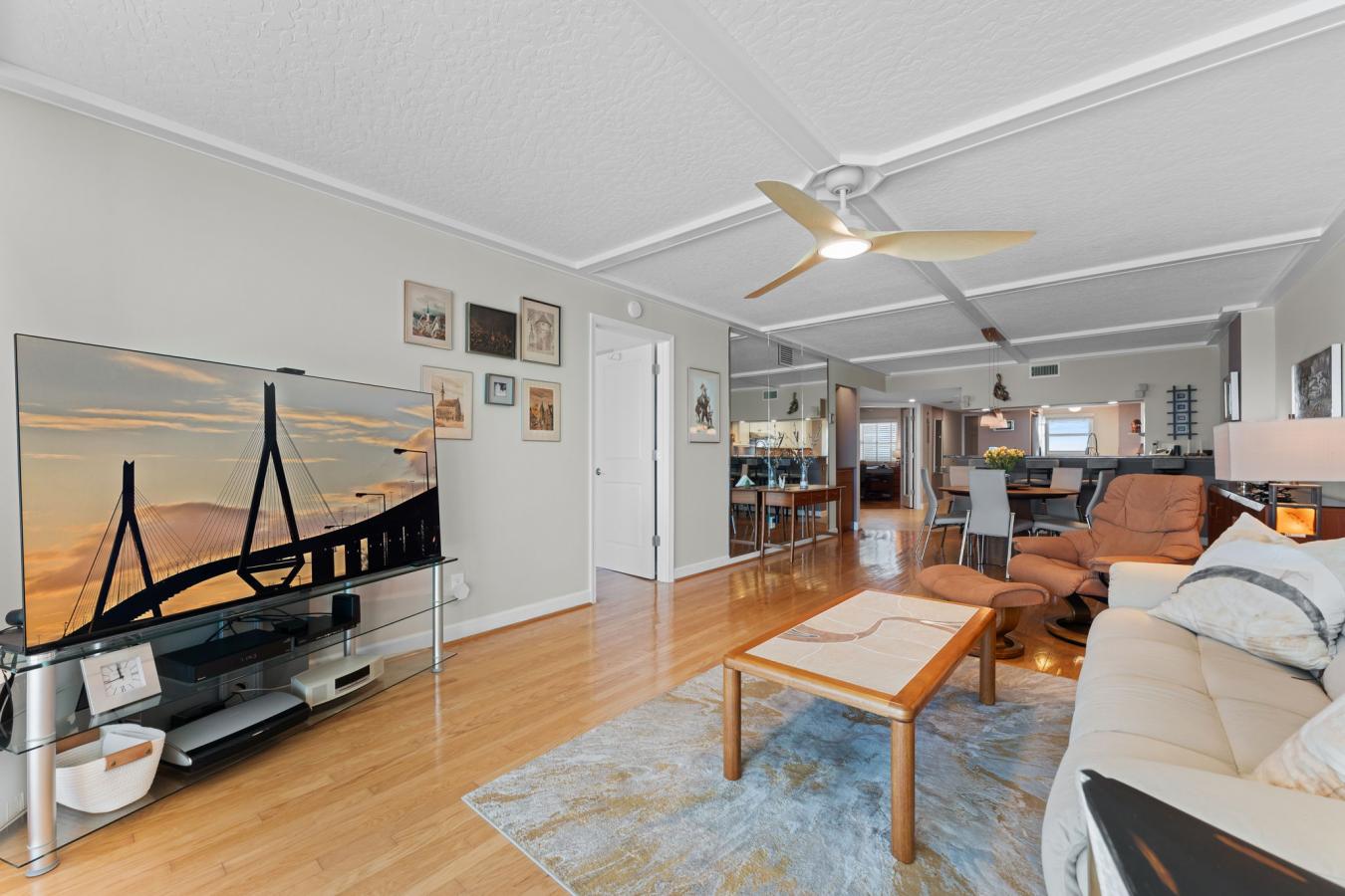 Coccoa Beah, Florida, 32931, United States, 2 Bedrooms Bedrooms, ,1 BathroomBathrooms,Residential,For Sale,1959821