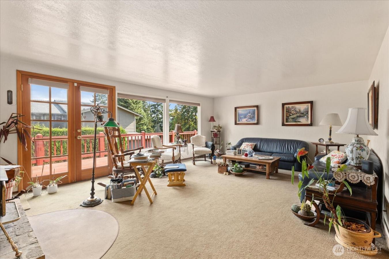 Bellevue, King, 98005, United States, 6 Bedrooms Bedrooms, ,2 BathroomsBathrooms,Residential,For Sale,1960325