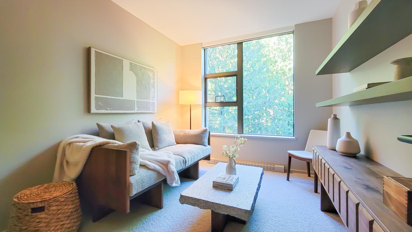 West Vancouver, BC, V7S 3J7, Canada, 2 Bedrooms Bedrooms, ,2 BathroomsBathrooms,Residential,For Sale,1960323