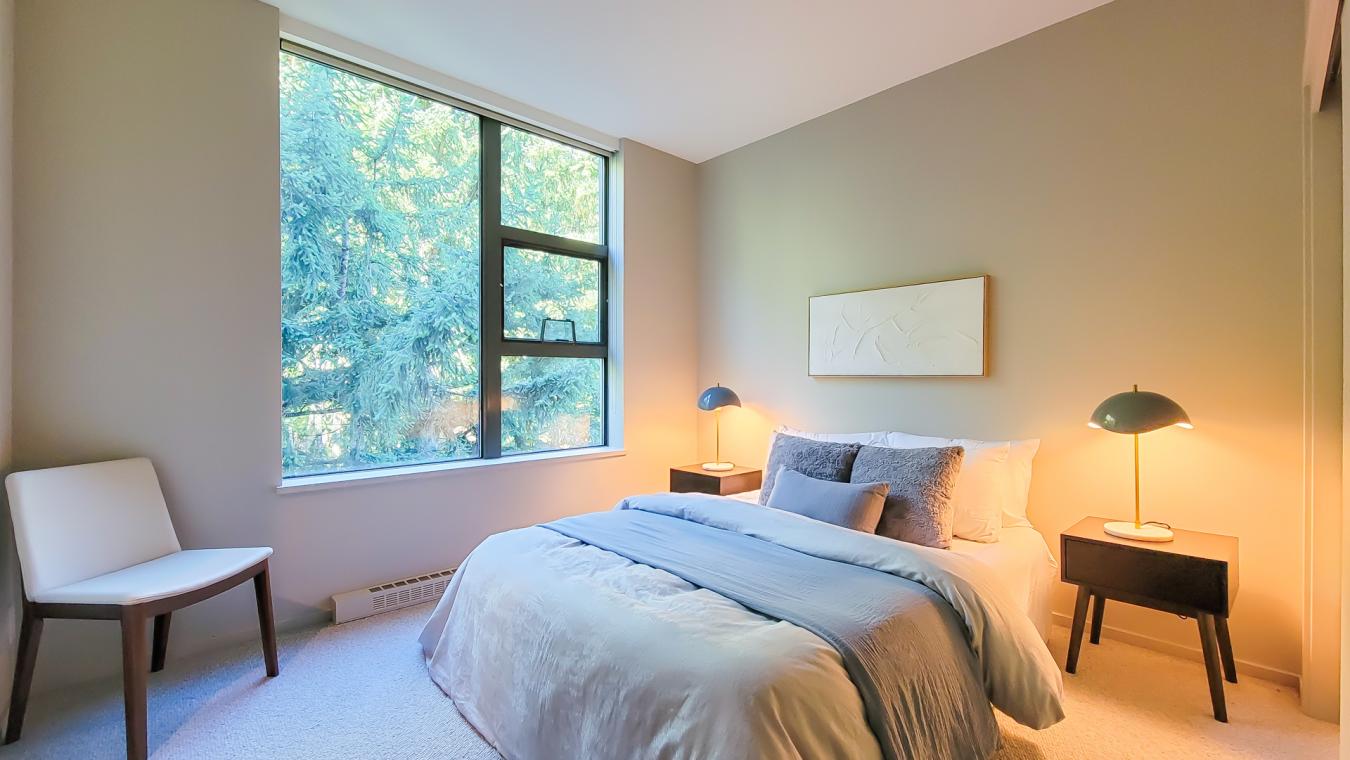 West Vancouver, BC, V7S 3J7, Canada, 2 Bedrooms Bedrooms, ,2 BathroomsBathrooms,Residential,For Sale,1960323