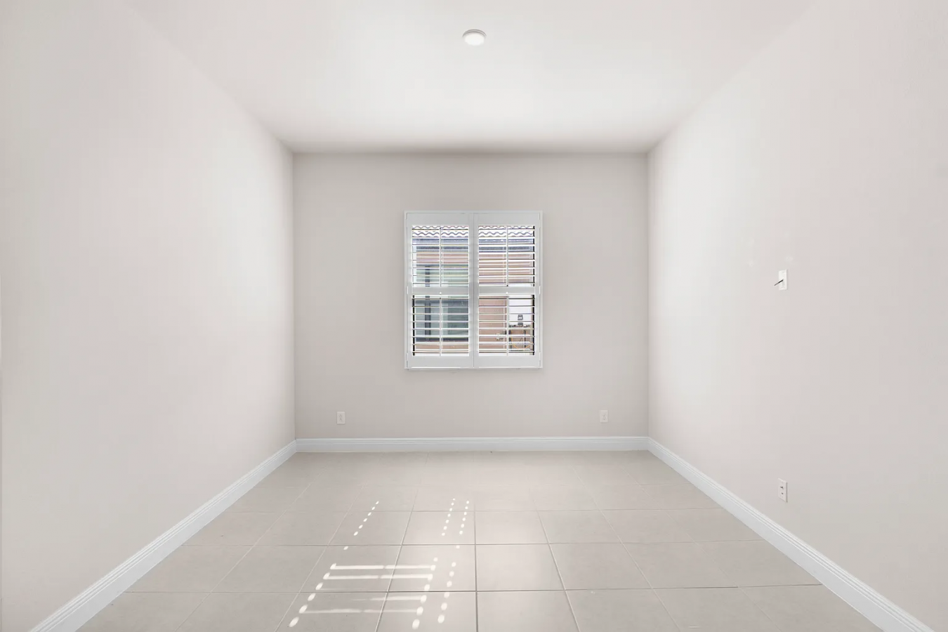 BONITA SPRINGS, Florida, 34135, United States, 3 Bedrooms Bedrooms, ,2 BathroomsBathrooms,Residential,For Sale,1959818