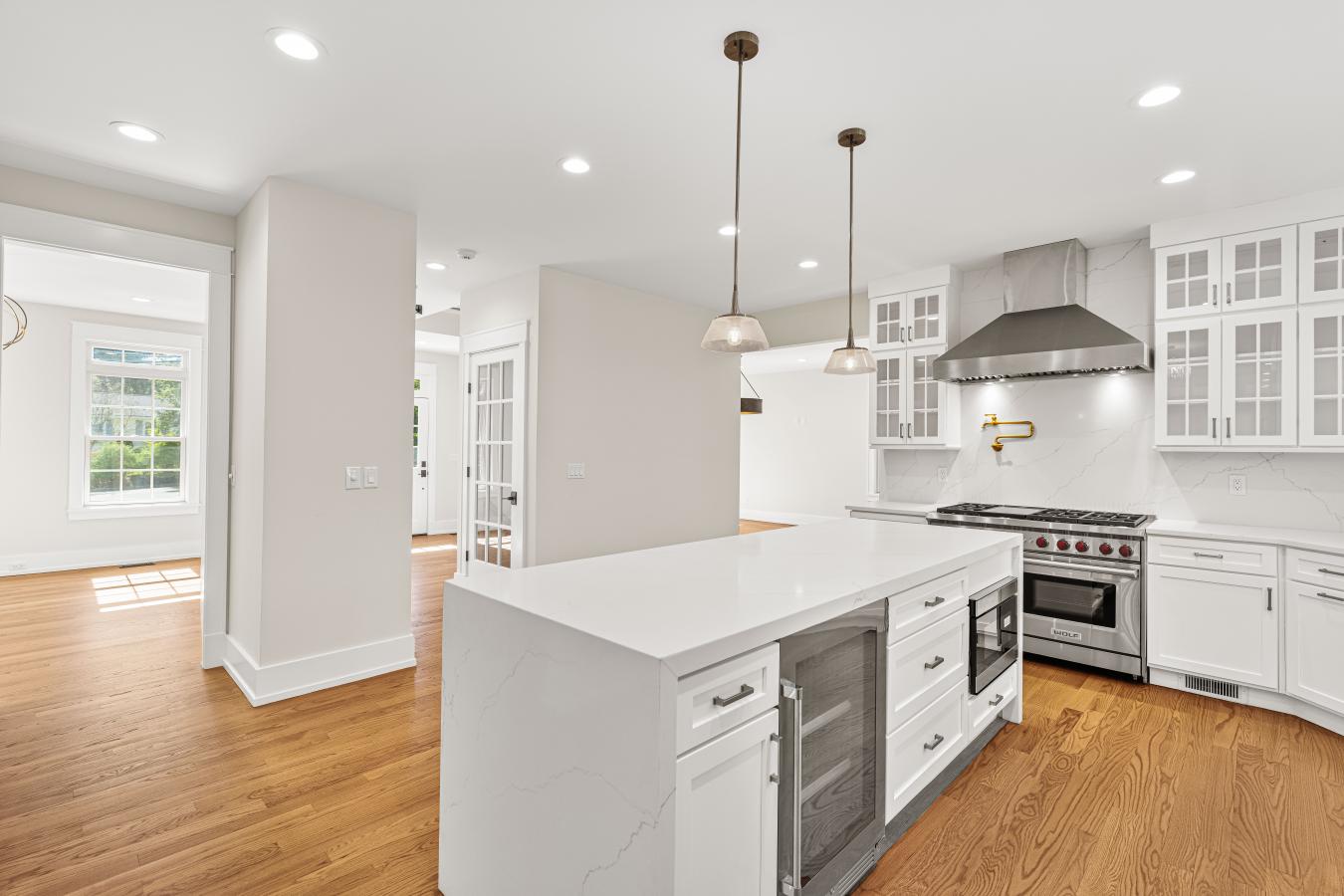 Madison, New Jersey, 07940, United States, 6 Bedrooms Bedrooms, ,5 BathroomsBathrooms,Residential,For Sale,1960317