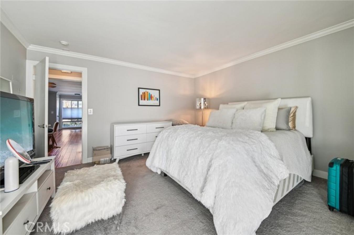 Redondo Beach, Los Angeles, 90277, United States, ,Residential,For Sale,1969722