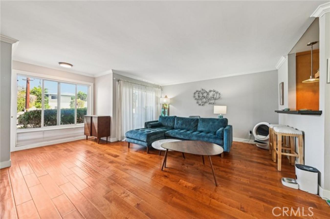 Redondo Beach, Los Angeles, 90277, United States, ,Residential,For Sale,1969722