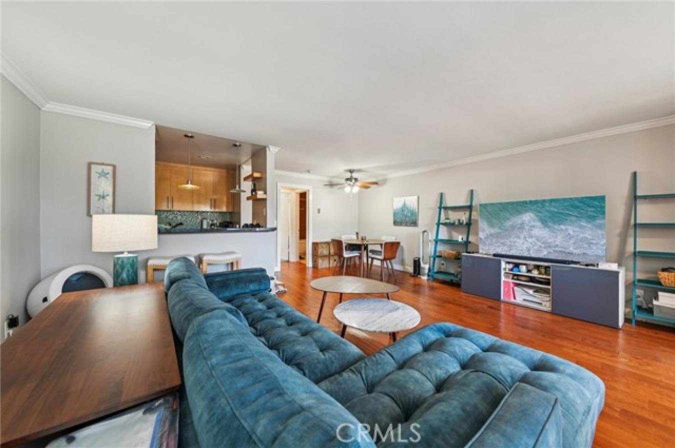 Redondo Beach, Los Angeles, 90277, United States, ,Residential,For Sale,1969722