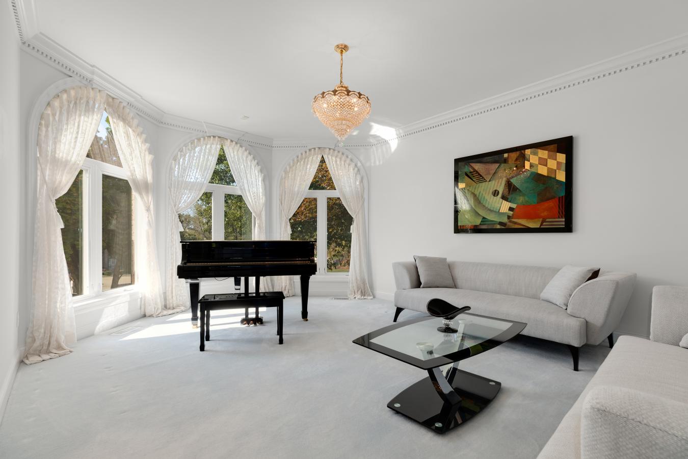 Town and Country, St. Louis, 63131, United States, 5 Bedrooms Bedrooms, ,5 BathroomsBathrooms,Residential,For Sale,1960314