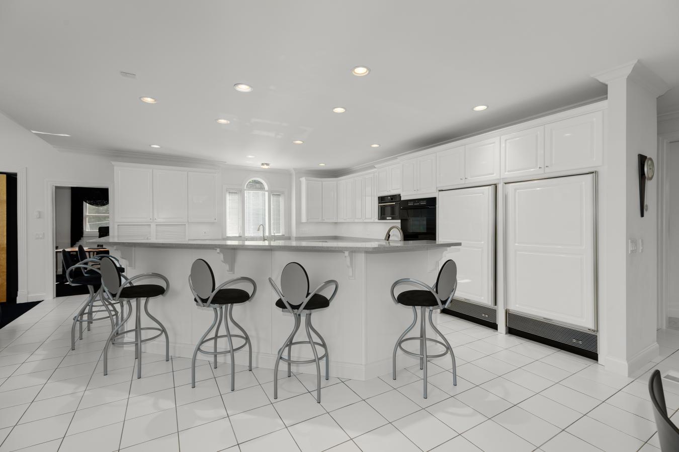 Town and Country, St. Louis, 63131, United States, 5 Bedrooms Bedrooms, ,5 BathroomsBathrooms,Residential,For Sale,1960314