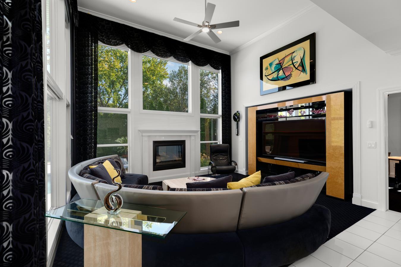 Town and Country, St. Louis, 63131, United States, 5 Bedrooms Bedrooms, ,5 BathroomsBathrooms,Residential,For Sale,1960314