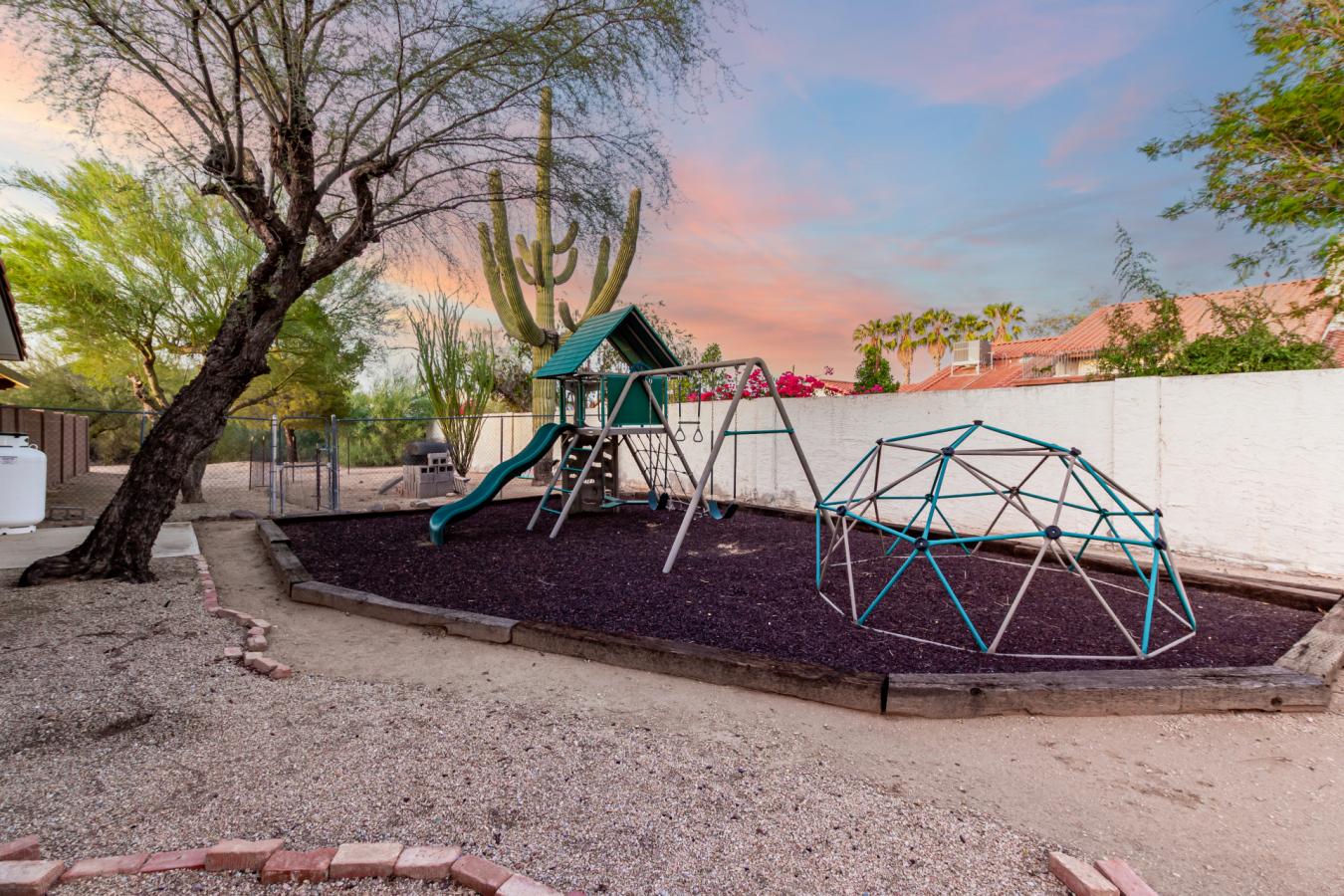 Cave Creek, Maricopa, 85331, United States, 4 Bedrooms Bedrooms, ,3 BathroomsBathrooms,Residential,For Sale,1960313