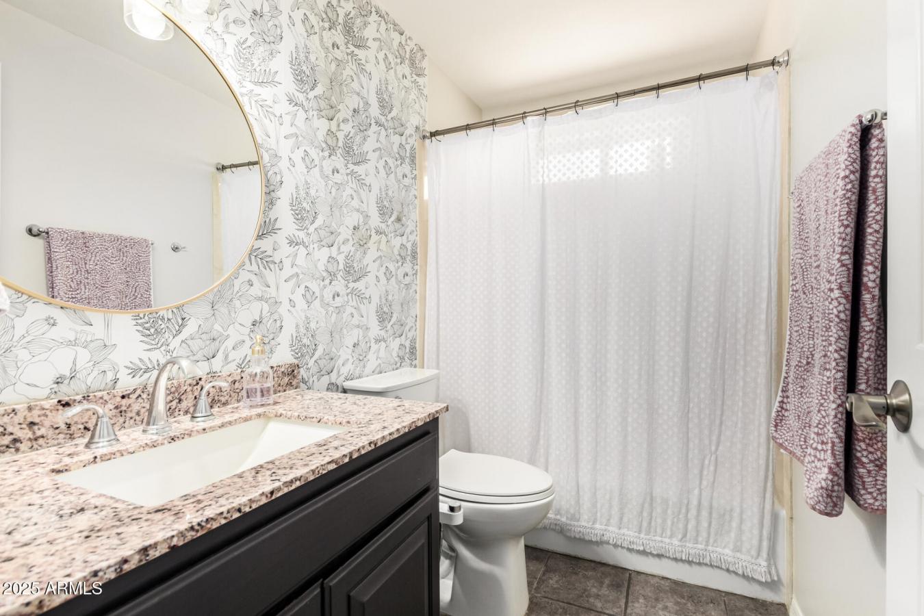 Mesa, Maricopa, 85213, United States, 6 Bedrooms Bedrooms, ,4 BathroomsBathrooms,Residential,For Sale,1962117